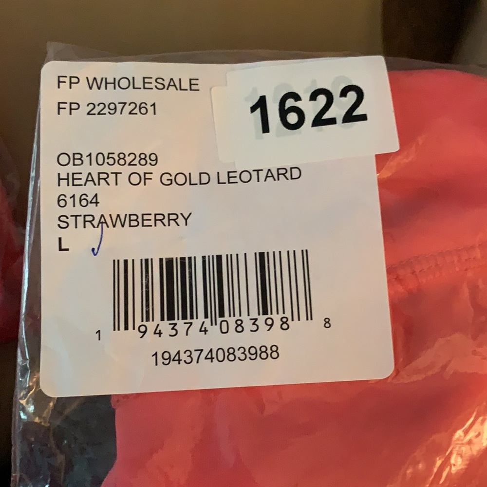 ❌SOLD OUT❌ Free People Movement Heart of Gold Leotard - Picture 8 of 9